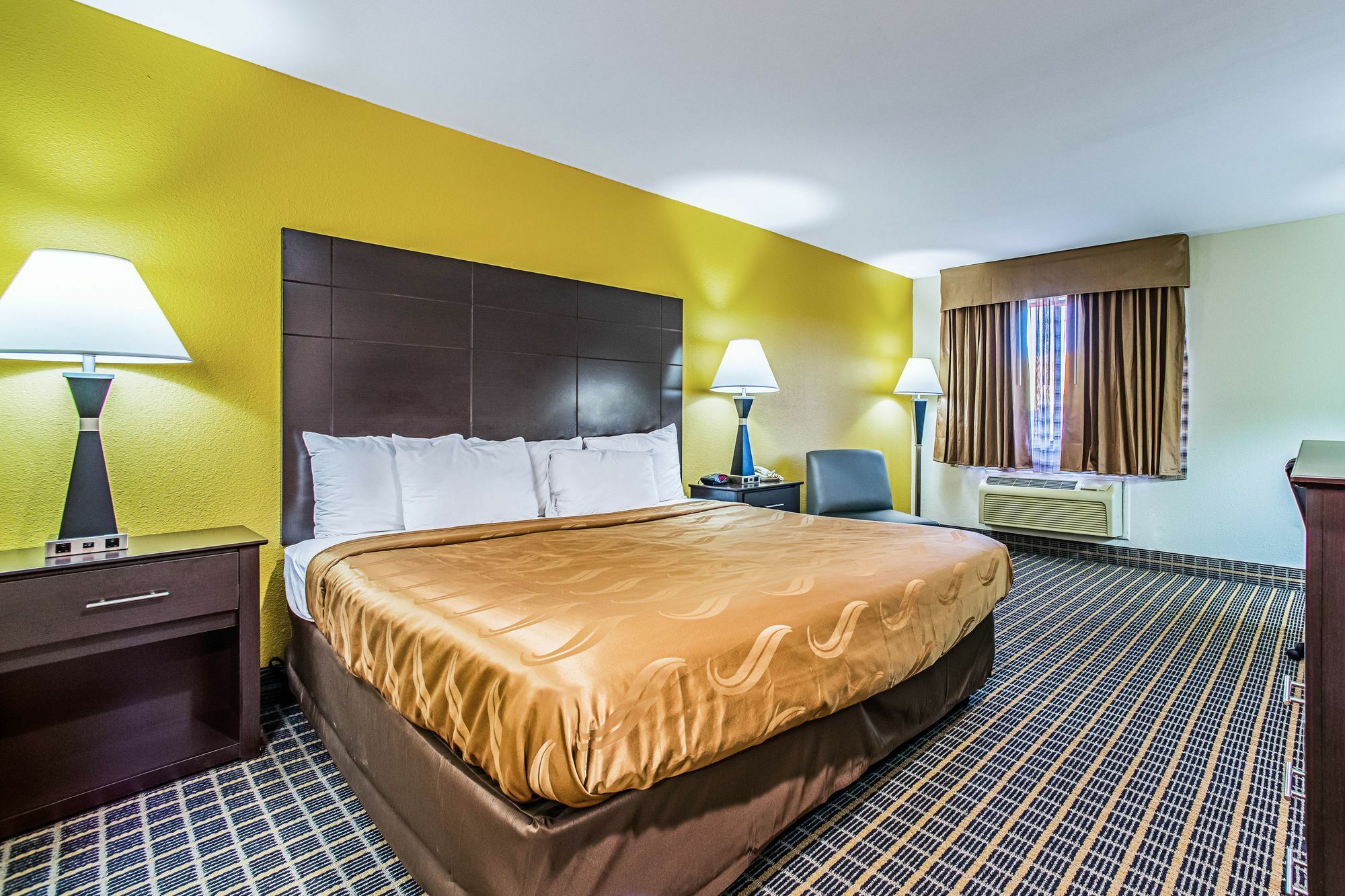 Quality Inn Carbondale University Area Екстериор снимка